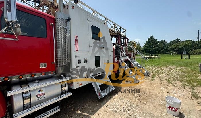 Western Star 4900 Swab Rig